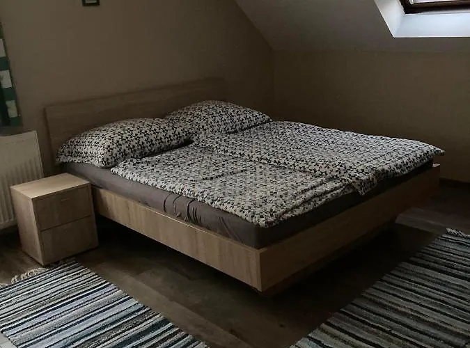 Muskatli 벌러토너컬리