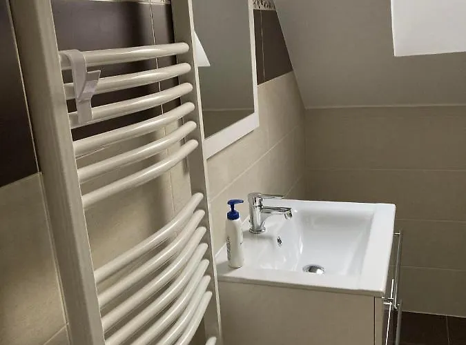 Muskatli * 벌러토너컬리